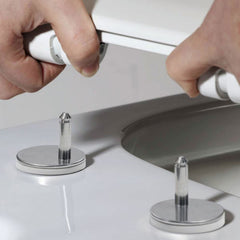 Tavistock Alaska Soft Close Thermoset Toilet Seat with Concealed Hinge Mechanism
