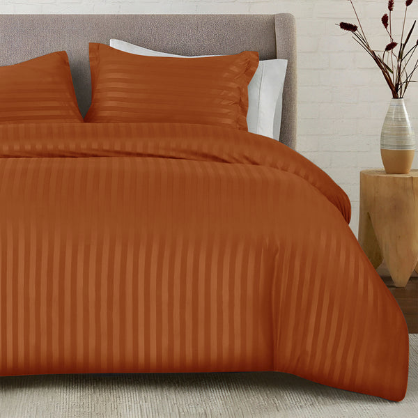 Premium Hotel Quality Satin Stripe Duvet Cover Set Double with Pillowcases | Reversible Soft Quilt Bedding | Easy Care Breathable Luxury Quilt Cover