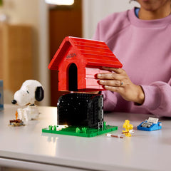 LEGO Ideas Peanuts: Snoopy'S Doghouse - Model 21368 (18+ Years)