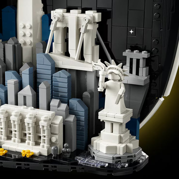 LEGO Architecture New York City – the Big Apple - Model 21066 (18+ Years)
