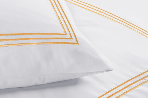 Embroided Baratta Stitch Duvet Cover Set with Matching Pillowcases - Ultra-soft Brushed Microfibre – Chic & Modern Design – Easy Care & Machine Washable