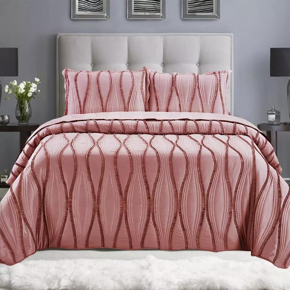 Luxury 3-Piece Embossed Quilted Bedspread Set – Super Soft All-Season Microfiber Comforter with Matching Pillow Shams, Elegant Wave Design, Bed Throw Single Double King Size, Lightweight Yet Warm Modern Bedding Set, Ideal for Modern or Traditional Homes