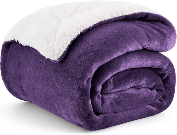 Bedsure Sherpa Fleece Throw Blanket - Fluffy Microfiber Solid Blankets for Bed and Couch Double/Twin Size, Silver Grey, 150X200Cm