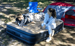 Double Inflatable Air Mattress, Air Bed with Built-in Electric Pump, Double Blow Up Mattress in 3 Mins Self-Inflation, Flocked Surface Guest Airbed for Home Portable Camping