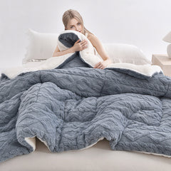 Luxurious Soft Thick Warm Taffeta Comforter - Bedspread Suitable for All Seasons, Machine Washable Comforter for Bed, Sofa, Camping & Travel - Ideal Gift, Fits Most Beds (Contemporary Style)
