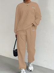 New Women'S Clothing Set Featuring Textured Fabric, Long-Sleeve Sweatshirt, And Long Pants, Stylish And Versatile for Casual Wear