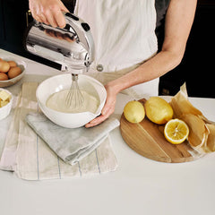 Dualit Hand Mixer in Chrome