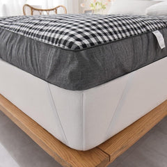 Ultra-Soft Mattress Topper with Deep Pocket Fitted Skirt - Cloud-Like Support & Breathable Fabric, Hotel Grade, Machine Washable, Multiple Sizes for Bedroom, Guest Room, and Dorm