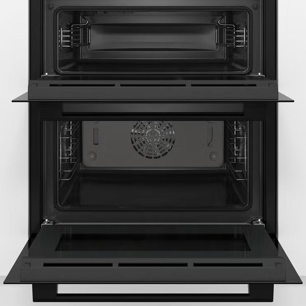 Bosch Series 4 NBS533BB0B Double Oven, a Rated in Black