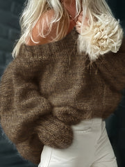 A Soft And Cozy Short Sweater with a Laid-Back Vibe, Perfect for Versatile Styling