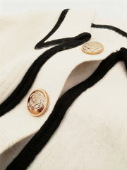 Women's Pullover Sweater for Autumn/Winter, Can Be Worn as an Inner or Outer Layer, Comfortable, Warm, Elegant, and Features a Spicy Design with a Spliced Lapel and Exquisite Metal Buttons. Suitable for Commuting, Dates, and Valentine's Day