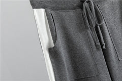 New Casual Checkered Sweater Set for Women - Trendy Style, Ideal for Spring, Autumn, And Winter