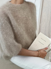 Women's Plush Sweater, High-Quality Alpaca Alpaca Material, Elegant Women's Wear, Essential for Outings, Comfortable and Fitted, Autumn and Winter