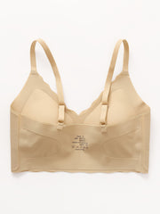 Elegant Wireless Comfort Bra With Wave-Edge | Solid Color, Non-Removable Padding, Patched Detail