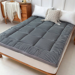 Ultra-Soft Mattress Topper with Deep Pocket Fitted Skirt - Cloud-Like Support & Breathable Fabric, Hotel Grade, Machine Washable, Multiple Sizes for Bedroom, Guest Room, and Dorm