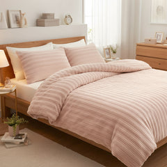3pcs Faux Rabbit Plush Bedding Set, Soft Fluffy Comfortable Thicken Warm Autumn-Winter Duvet Cover & Pillowcase Set, Machine Washable, Ideal for Hotel, Guest Room, Bedroom, Home Use,Christmas Presents, Single/Double/King/Super King Size (1*Duvet Cover + 2