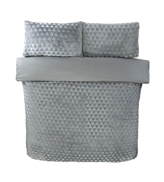 Diamond Drift Teddy Duvet Cover Set | Luxurious Textured Fleece with 3D Diamond Pattern | Ultra-Soft Plush Microfibre in Silver Grey or Navy | Includes Pillowcases – Warm, Cosy & Breathable Bedding – Single, Double, King Sizes | Machine Washable | Fast Di