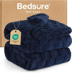 Bedsure Fleece Throw Blanket for Sofa - Fluffy Cosy Warm Blankets for Bed, Soft Cute Single Throw Gifts for Women and Girls, off White, 130X170 Cm