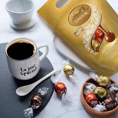 Lindt Lindor Assorted Chocolate Truffles, 1Kg