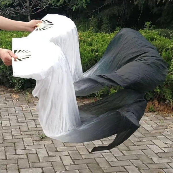 Elegant White Belly Dance Fan, Suitable for Percussion Dance, with a Universal Design of Left and Right Hands and Elegant Ribbon Material, It Is an Ideal Choice for Celebrations, Performances and Cultural Gatherings