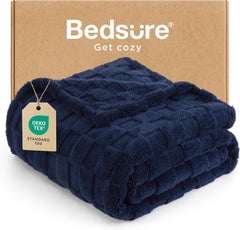 Bedsure Fleece Throw Blanket for Sofa - Fluffy Cosy Warm Blankets for Bed, Soft Cute Single Throw Gifts for Women and Girls, off White, 130X170 Cm