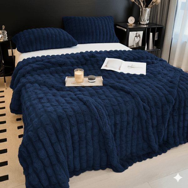 1pc Modern Cut Design Chunky Throw Blanket