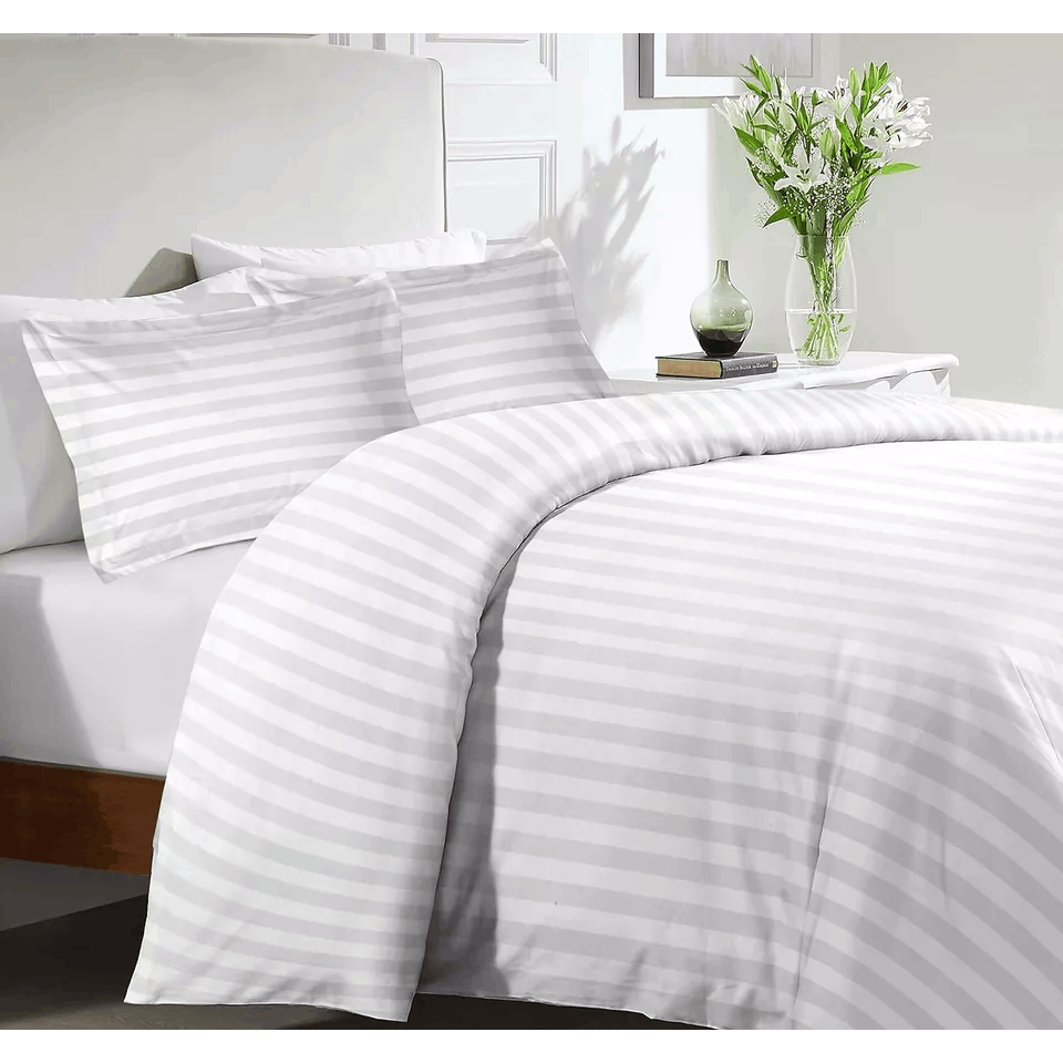 Luxurious Hotel Quality SATIN STRIPE DUVET/QUILT COVER BEDDING SET with Pillowcases All Sizes Bedding Set - 3pcs Hypoallergenic Satin Stripes Microfiber Duvet Quilt Cover with Pillow Cases - Soft Comfortable, Durable Breathable & Anti-Wrinkle Duvet Cover