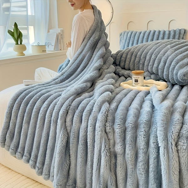1pc Thickened Blanket Soft And Comfortable Faux Rabbit Hair Reversible Blanket Thermal Fleece Blanket Nap Blanket Air Conditioning Blanket Office Outdoor Camping Gift Blanket Perfect For All Seasons