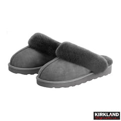 Kirkland Signature Women'S Shearling Slippers in Chestnut