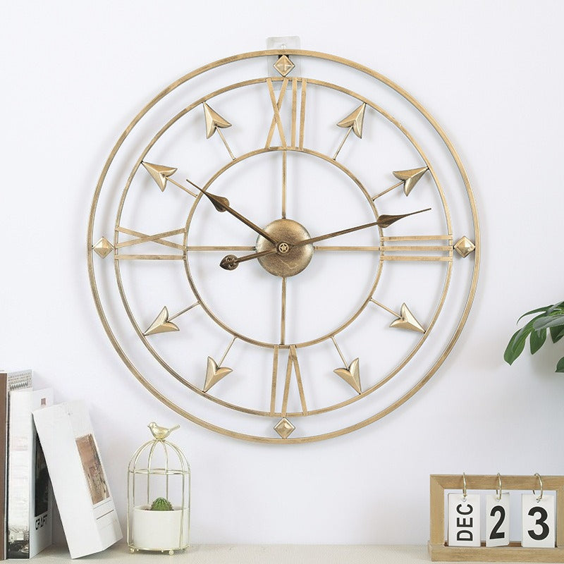 1pc European Industrial Metal Iron Art Wall Clock, 60cm/24inch Giant Open Skeleton Clock, Roman Numberals Display, Outdoor Garden Wall Clock, Silent Non-Ticking Quartz Clock for Indoor Outdoor Yard Patio Living Room Bedroom Kitchen Office Home Decor, Holi