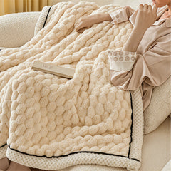 Weighted Blankets, 1pc Double Sided Milk Velvet Throw Blankets, Luxurious, Soft & Warm for Couch, Bed, Office, Car, Thickened All Season, Sofa & AC Warm Nap Blanket, Ideal Housewarming Gift, Single/Double/King/Super King