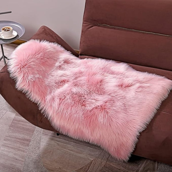 Ultra Soft Faux Fur Rug, Pink Fluffy Shaggy Small Area Rugs, Non Slip Area Floor Carpet, Soft and Cozy for Living Room, Bedroom, Sofa, Chair, Machine Washable