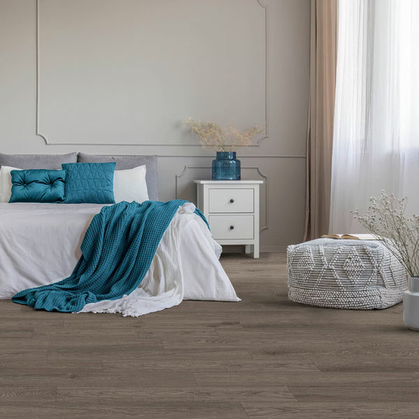 Golden Select Ancient Oak AC5 Laminate Flooring with Foam Underlay - 1.146 M² per Pack