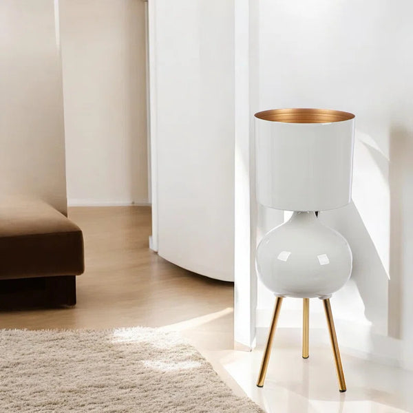 Akarsh Plant Stand