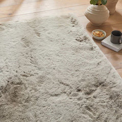 Concept Looms Heavenly Faux Fur Mink Rug, in 3 Sizes