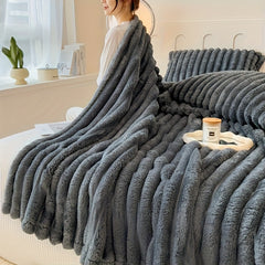 1pc Thickened Blanket Soft And Comfortable Faux Rabbit Hair Reversible Blanket Thermal Fleece Blanket Nap Blanket Air Conditioning Blanket Office Outdoor Camping Gift Blanket Perfect For All Seasons