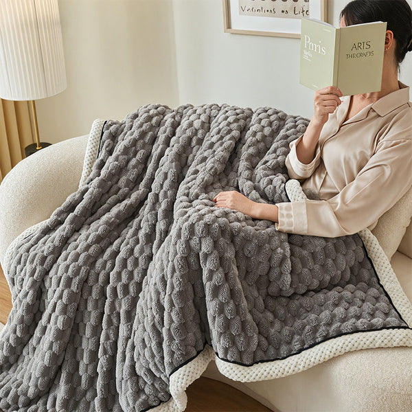 Weighted Blankets, 1pc Double Sided Milk Velvet Throw Blankets, Luxurious, Soft & Warm for Couch, Bed, Office, Car, Thickened All Season, Sofa & AC Warm Nap Blanket, Ideal Housewarming Gift, Single/Double/King/Super King