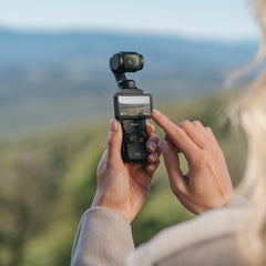 DJI Pocket 3 Vlogging Camera 4K Video and 128GB Samsung Microsd Card