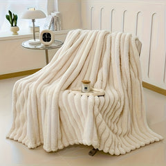 1pc Thickened Blanket Soft And Comfortable Faux Rabbit Hair Reversible Blanket Thermal Fleece Blanket Nap Blanket Air Conditioning Blanket Office Outdoor Camping Gift Blanket Perfect For All Seasons