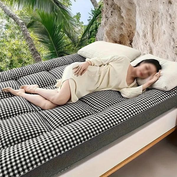 Ultra-Soft Mattress Topper with Deep Pocket Fitted Skirt - Cloud-Like Support & Breathable Fabric, Hotel Grade, Machine Washable, Multiple Sizes for Bedroom, Guest Room, and Dorm