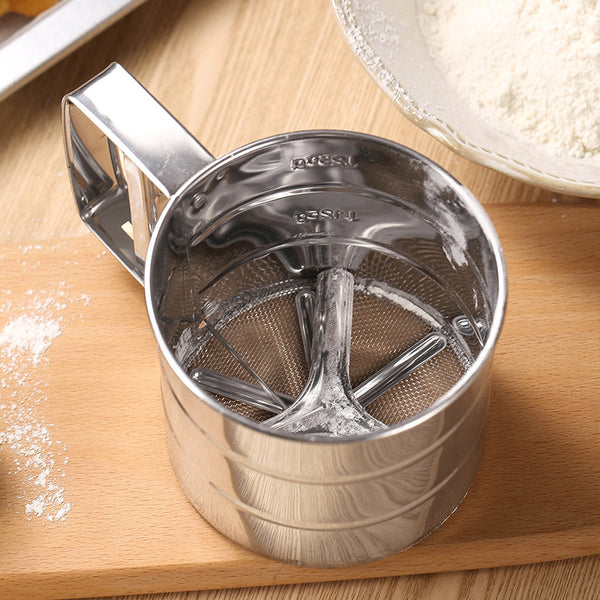 Heavy-Duty Stainless Steel Sieve Cup Sifter with Fine Mesh - Non-Stick Baking Strainer, Easy-Grip Handle for Flour, Cocoa, Sugar, Spices - Ideal for Home & Professional Kitchens - Durable Kitchen Tool, Modern Kitchenware, Shiny Metallic Finish