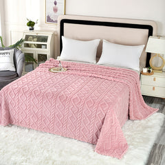 A Plush And Comfortable Velvet Throw, Perfect for Any Season, This Durable And Reversible Blanket Makes an Excellent Gift. It'S Versatile And Cozy, Ideal for Use on a Couch, Sofa, in The Bedroom, Living Room, Or Office
