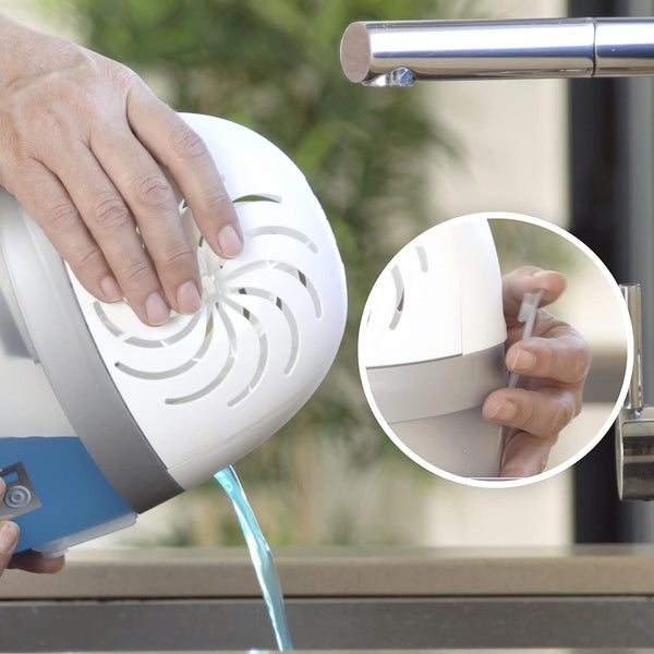 Unibond AERO 360º Moisture Absorber, 1 Device Incl. 1 Refill Tab 450G, Ultra-Absorbent Dehumidifier, Helps to Prevent Condensation, Mould & Musty Smells, Recyclable, Refillable Condensation Absorber