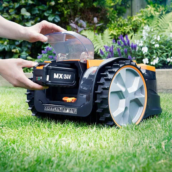Lawnmaster Ocumow® 16 Drop and Mow Robot Lawnmower with MX 24V 4.0Ah Lithium Battery and Fast Charger. No Boundary Wire, App or Outdoor Power Socket Needed. for Small to Medium Lawns up to 150M2.