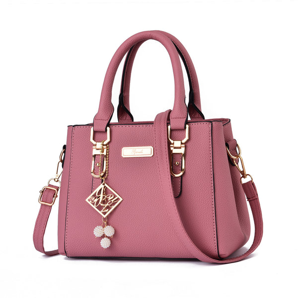 Large Capacity Shoulder Bag Leather Messenger Bag Trendy Handbags With Pendant,Multi-Compartment, Zipper Closure, Adjustable Strap, Elegant and Stylish Design, Ideal for Everyday and Travel Use