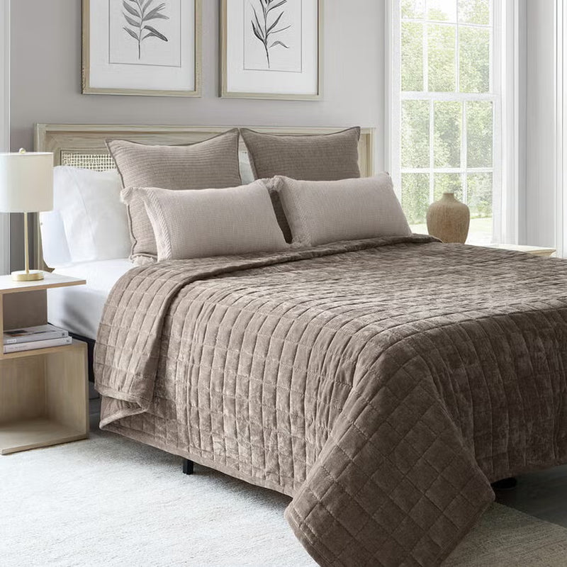 Safdie Crushed Velvet Throw in 4 Colours, 234 X 244 Cm