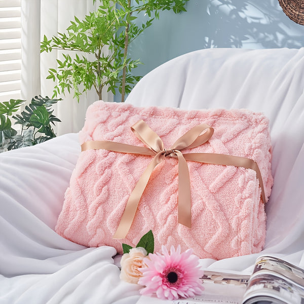 A Plush And Comfortable Velvet Throw, Perfect for Any Season, This Durable And Reversible Blanket Makes an Excellent Gift. It'S Versatile And Cozy, Ideal for Use on a Couch, Sofa, in The Bedroom, Living Room, Or Office