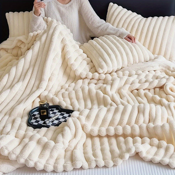 Luxurious Faux Rabbit Fur Throw Blanket - Ultra-Soft & Warm All-Season Luxury Blanket, Double-Sided Plush Fur for Couch, Bed, Travel, Office - Machine Washable, Elegant Home Decor Gift for Valentine'S Day, Housewarming, Birthday