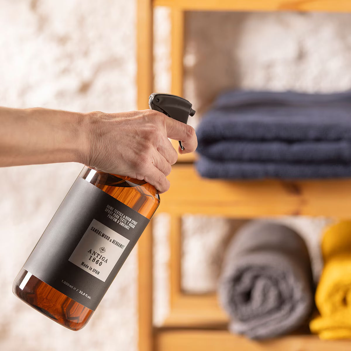 Antiga 1860 Home Textile & Room Spray, 1L