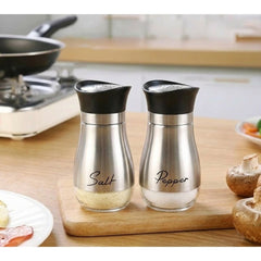 4pcs Set (2 Bottles + 2 Caps) of Adorable Glass Salt And Pepper Shakers. 4 Oz (Approx. 113.4G) Glass Salt And Pepper Shakers with Stainless Steel Caps, Suitable for Kitchen Dining Tables, Rvs, Camping, And Bbqs. Condiment Bottles, Salt And Pepper Shakers.